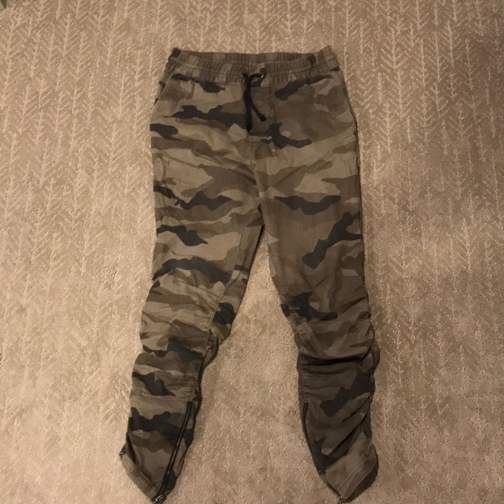 Camo Jeans